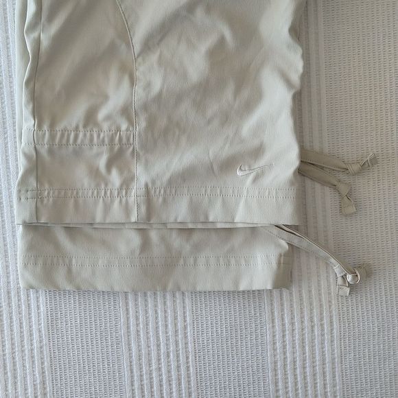 Nike Dry Fit Cream Cropped Drawstring Bottom Pants - Picture 7 of 16